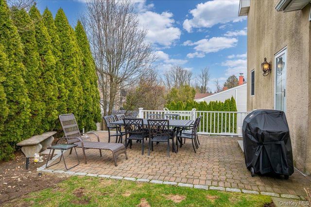 50 Stewart Place, Eastchester, NY 10709