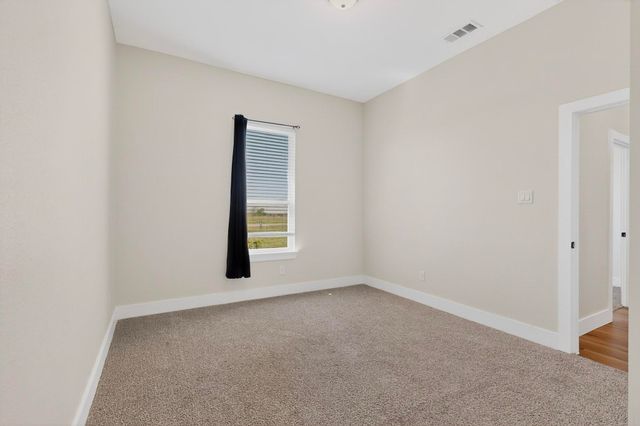 950 Genesis Road, Rice, TX 75155