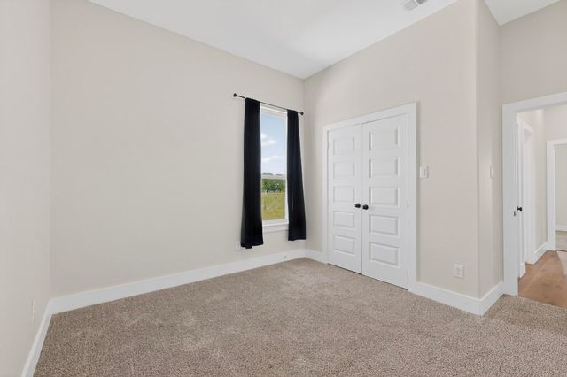 950 Genesis Road, Rice, TX 75155