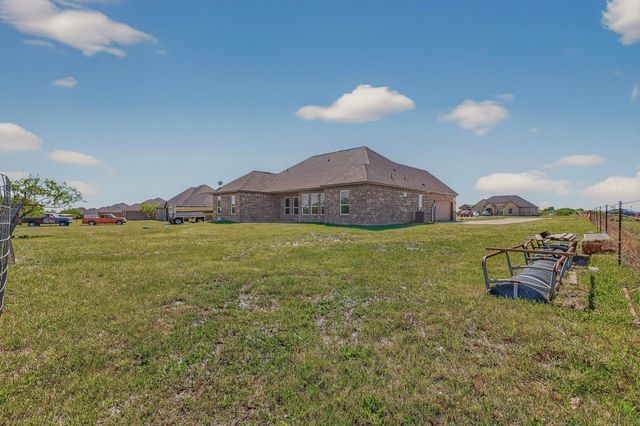 950 Genesis Road, Rice, TX 75155