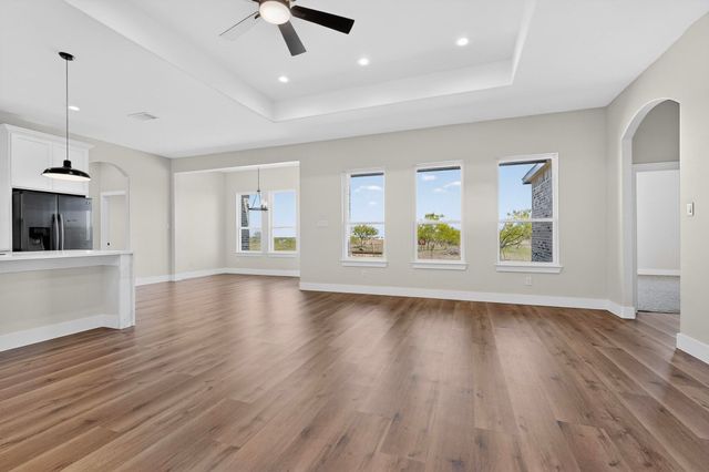 950 Genesis Road, Rice, TX 75155