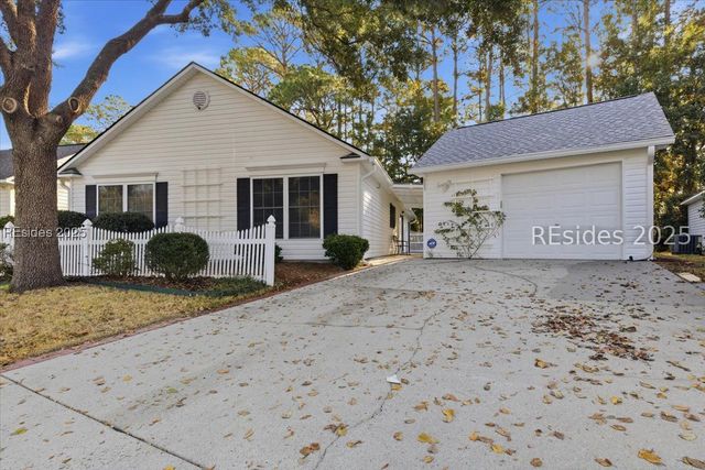 105 Harvest Cir, Bluffton, SC 29910