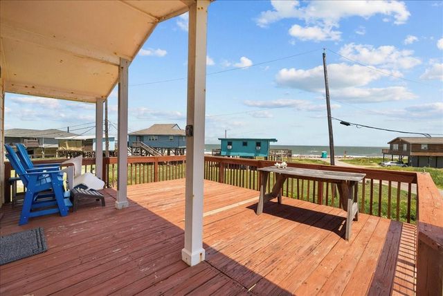 819 Sea Shell Drive, Surfside Beach, TX 77541