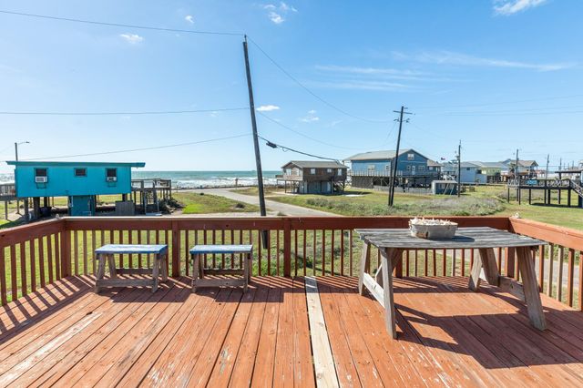 819 Sea Shell Drive, Surfside Beach, TX 77541