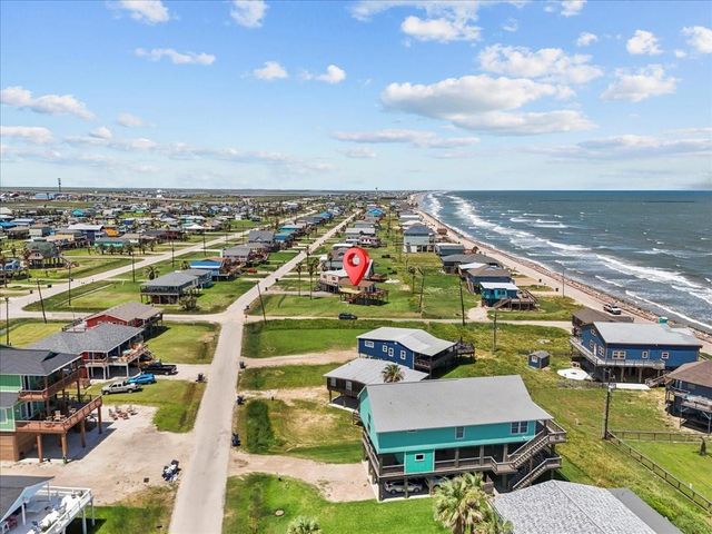 819 Sea Shell Drive, Surfside Beach, TX 77541