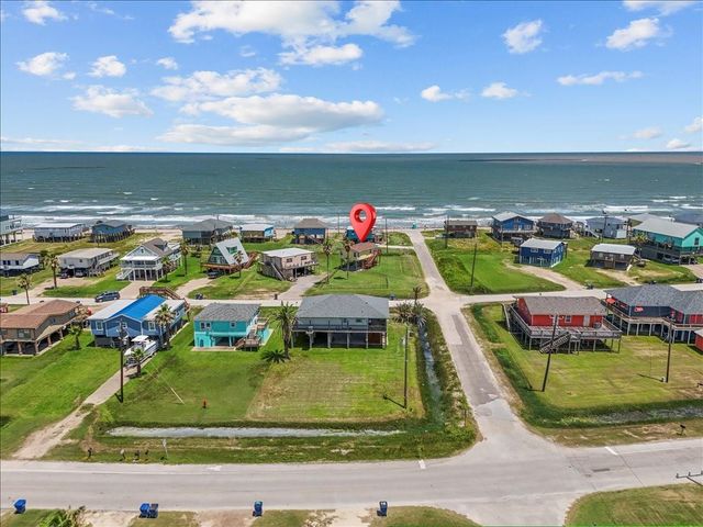 819 Sea Shell Drive, Surfside Beach, TX 77541