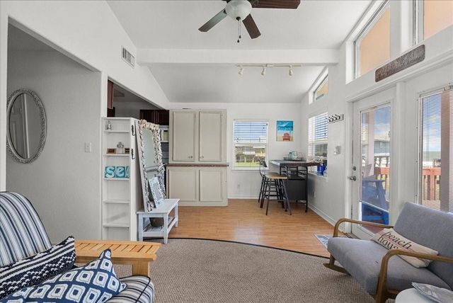 819 Sea Shell Drive, Surfside Beach, TX 77541