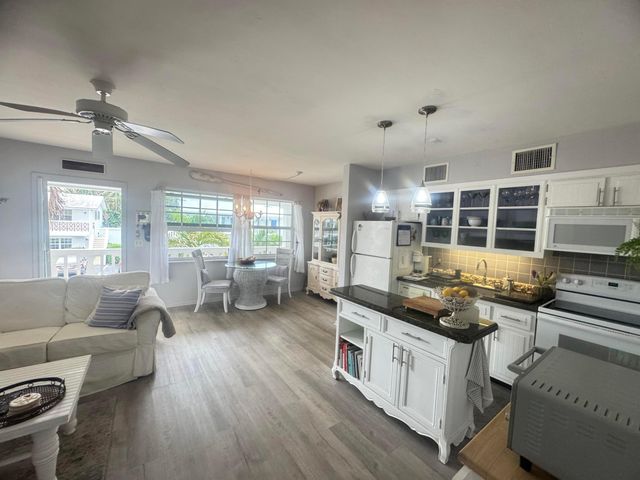 5505 N Ocean Boulevard 3-205, Ocean Ridge, FL 33435