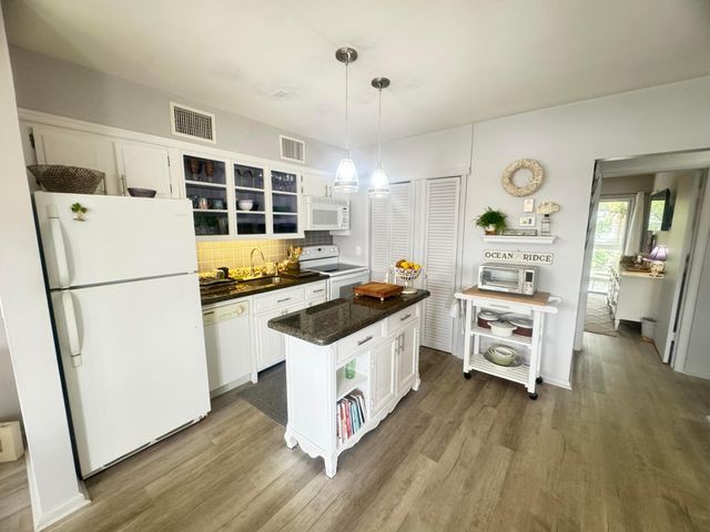 5505 N Ocean Boulevard 3-205, Ocean Ridge, FL 33435