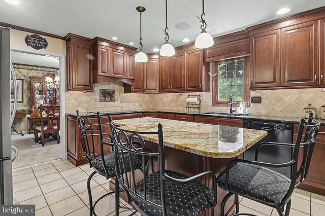 216 OLD ML, Wilmington, DE 19803