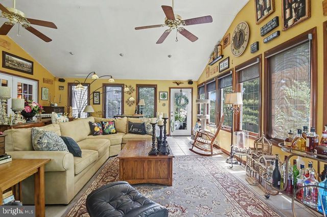 216 OLD ML, Wilmington, DE 19803