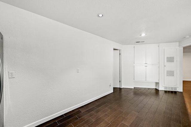 1702 Colony Creek DR, Austin, TX 78758