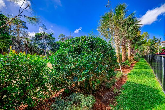 15688 Italian Cypress Way, Wellington, FL 33414