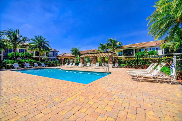 15688 Italian Cypress Way, Wellington, FL 33414