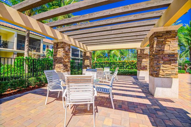 15688 Italian Cypress Way, Wellington, FL 33414