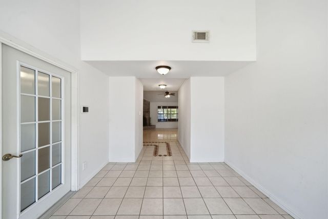 16957 Glen Eagle Drive, Conroe, TX 77385