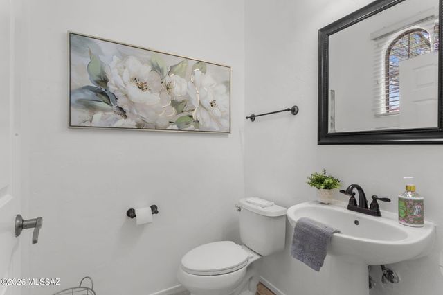 191 W Camino Espiga, Sahuarita, AZ 85629
