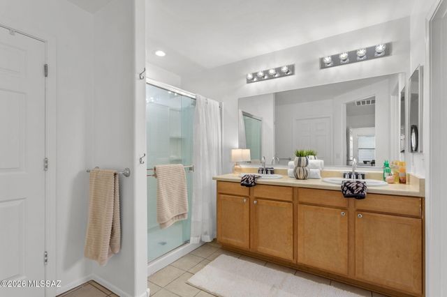191 W Camino Espiga, Sahuarita, AZ 85629