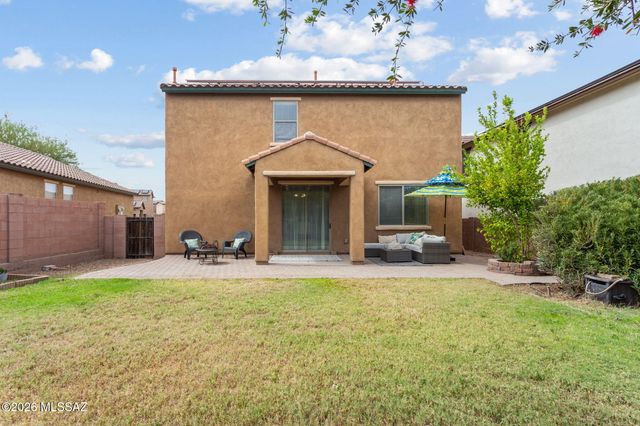 191 W Camino Espiga, Sahuarita, AZ 85629