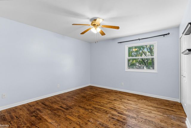 4216 Lahring Road, Linden, MI 48451