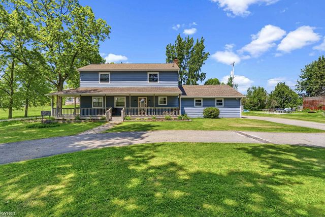 4216 Lahring Road, Linden, MI 48451