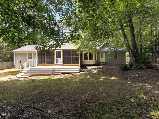 303 Hubert Herndon Road, Chapel Hill, NC 27516