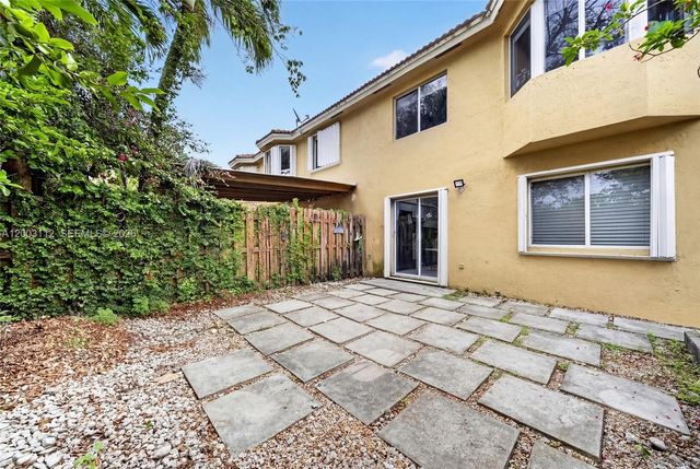 15490 SW 134th Pl 507, Miami, FL 33177