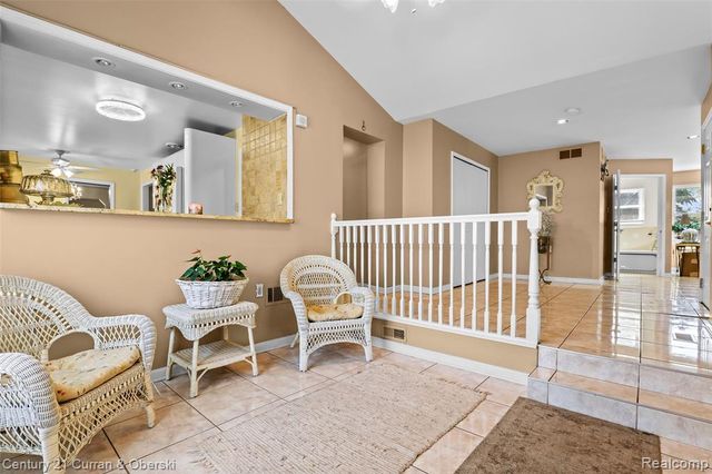 6151 Oakman Boulevard, Dearborn, MI 48126