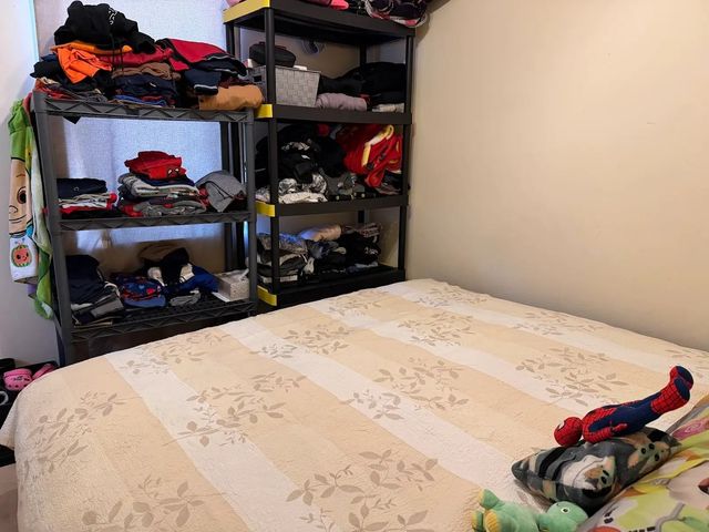 3033 S Kenneth Avenue, Chicago, IL 60623