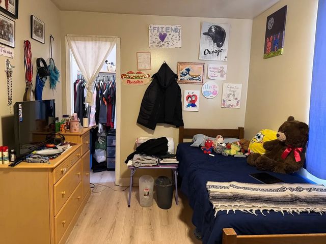 3033 S Kenneth Avenue, Chicago, IL 60623