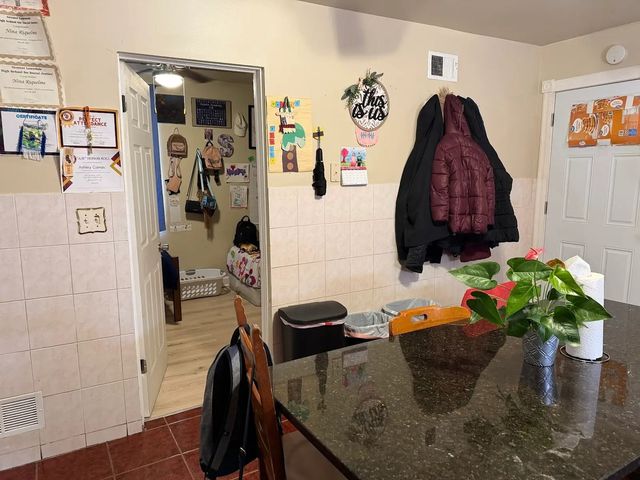 3033 S Kenneth Avenue, Chicago, IL 60623