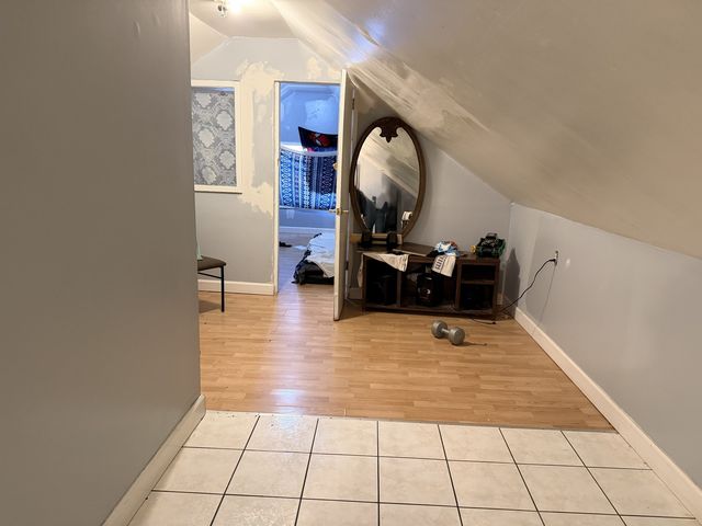 3033 S Kenneth Avenue, Chicago, IL 60623