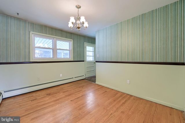 131 CAMBRIDGE DR, Mechanicsburg, PA 17055