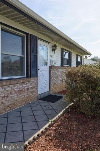 131 CAMBRIDGE DR, Mechanicsburg, PA 17055