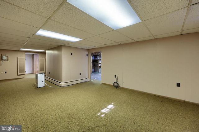 131 CAMBRIDGE DR, Mechanicsburg, PA 17055