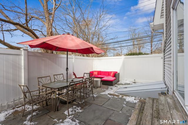 59 Woodway Road APT 1, Stamford, CT 06907