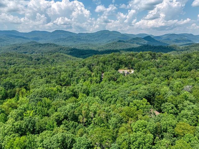 14 Alsace Way, Travelers Rest, SC 29690