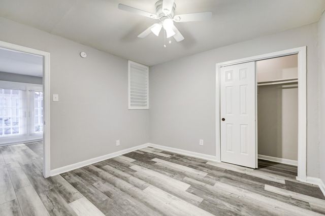 2202 Park Street 12, Houston, TX 77019