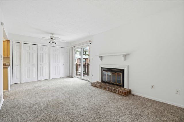 1605 Calico Ct, Bethel Park, PA 15102