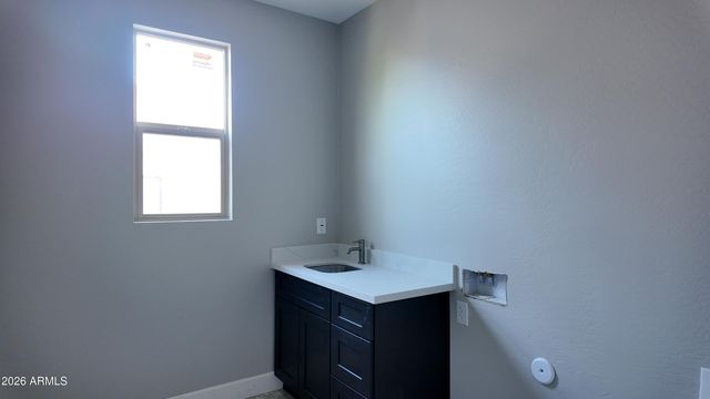 9407 W WASHINGTON Street, Tolleson, AZ 85353