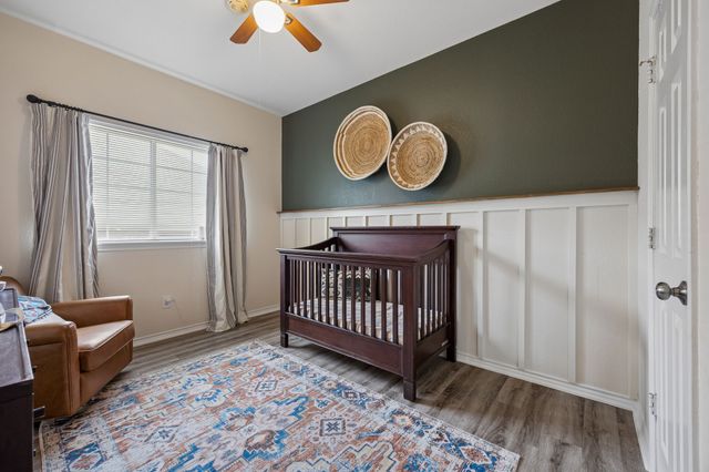 729 Herman Drive, Hurst, TX 76054