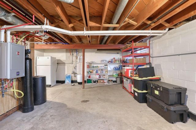 3010 Cottonwood COURT, Brookfield, WI 53005