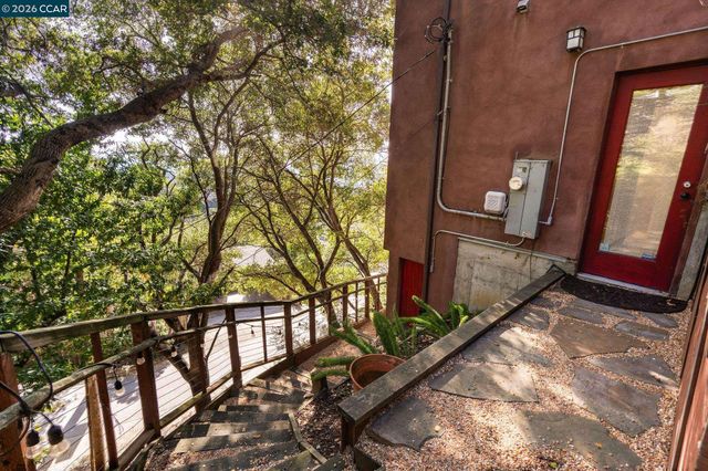 161 Panoramic Way, Berkeley, CA 94704