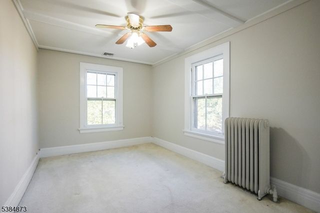 4 Fairwood Rd, Madison Boro, NJ 07940