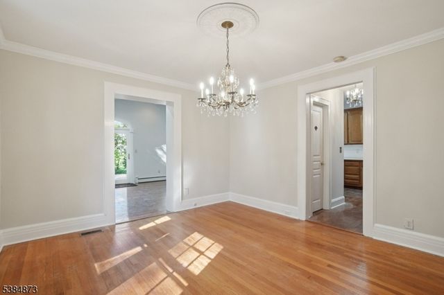 4 Fairwood Rd, Madison Boro, NJ 07940