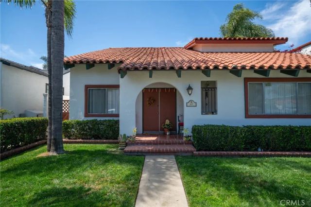 807 Roswell Avenue, Long Beach, CA 90804