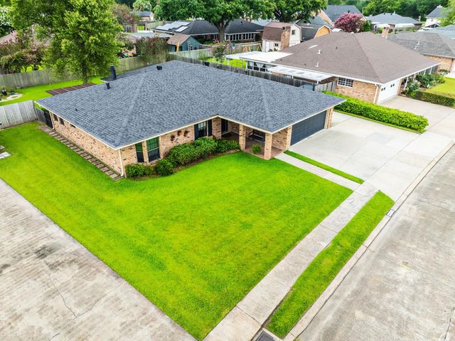 115 Mcallen Drive, Houma, LA 70360