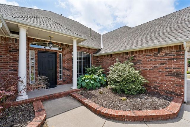 13724 Calistoga Drive, Oklahoma City, OK 73170