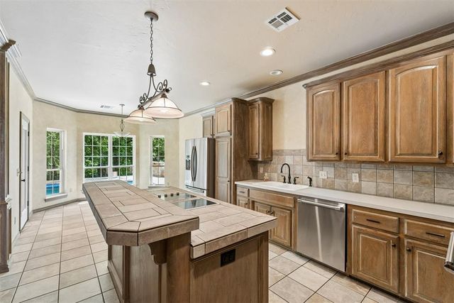 13724 Calistoga Drive, Oklahoma City, OK 73170