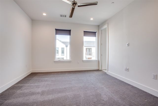 4426 Cabell Drive 1202, Dallas, TX 75204